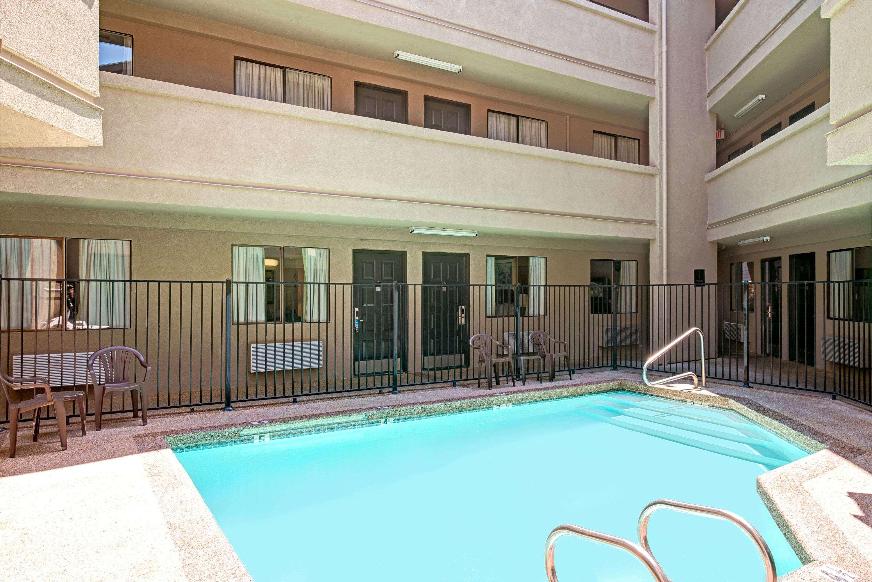 Travelodge Sacramento/Rancho Cordova Bagian luar foto